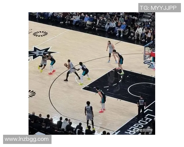 曝开拓者惨败火箭后内部开会！格兰特卡马拉建议 克林根遭队记批判